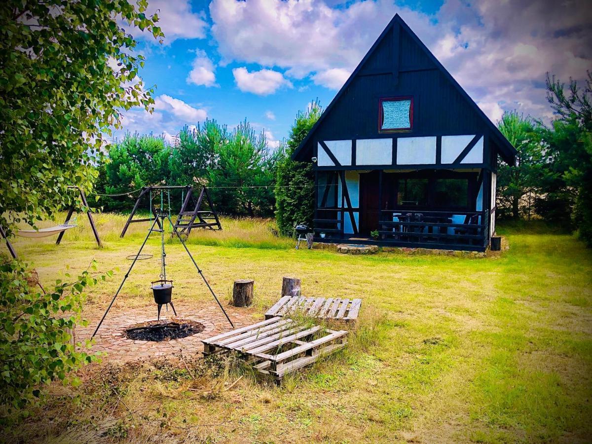 Domek Letniskowy Z Kortem Tenisowym Karwia Ostrowo Ostrowo  Exterior foto